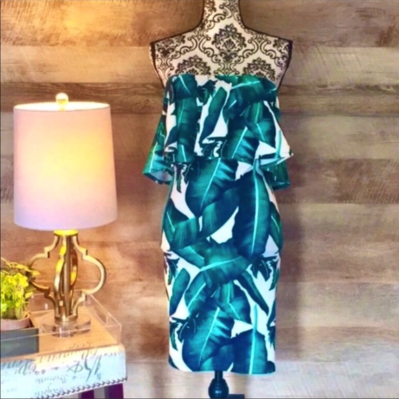 None Dresses & Skirts - Off The Shoulder Palm Print Dress